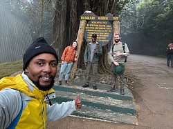 Day hiking to kilimakyaro mountain